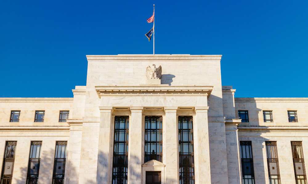 Fed's Toolbox: How It Fixes Money Problems - Financespiders